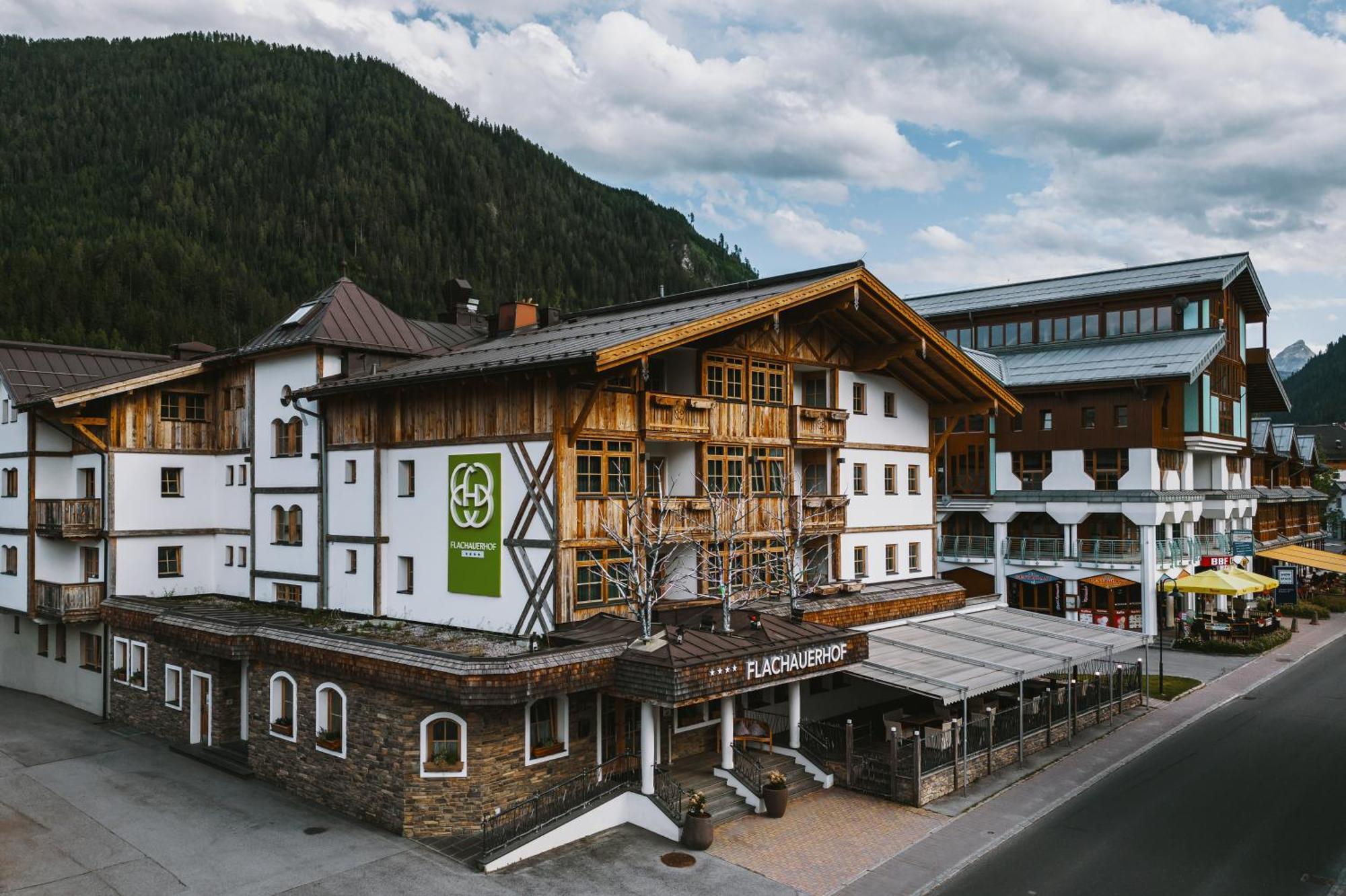 Alpine Wellness Hotel Flachauerhof Eksteriør billede